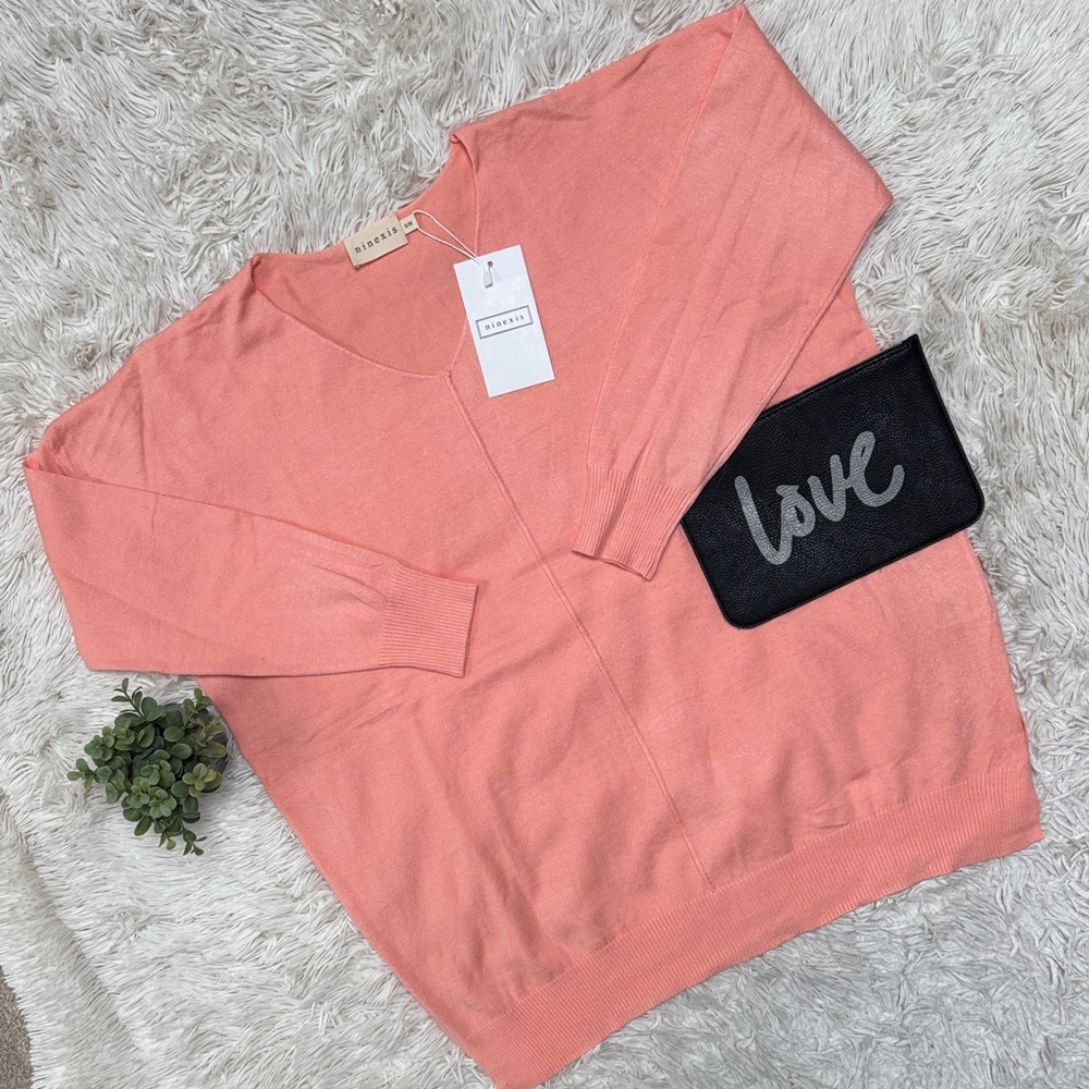 Ninexis V-Neck Sweater 💗 Coral